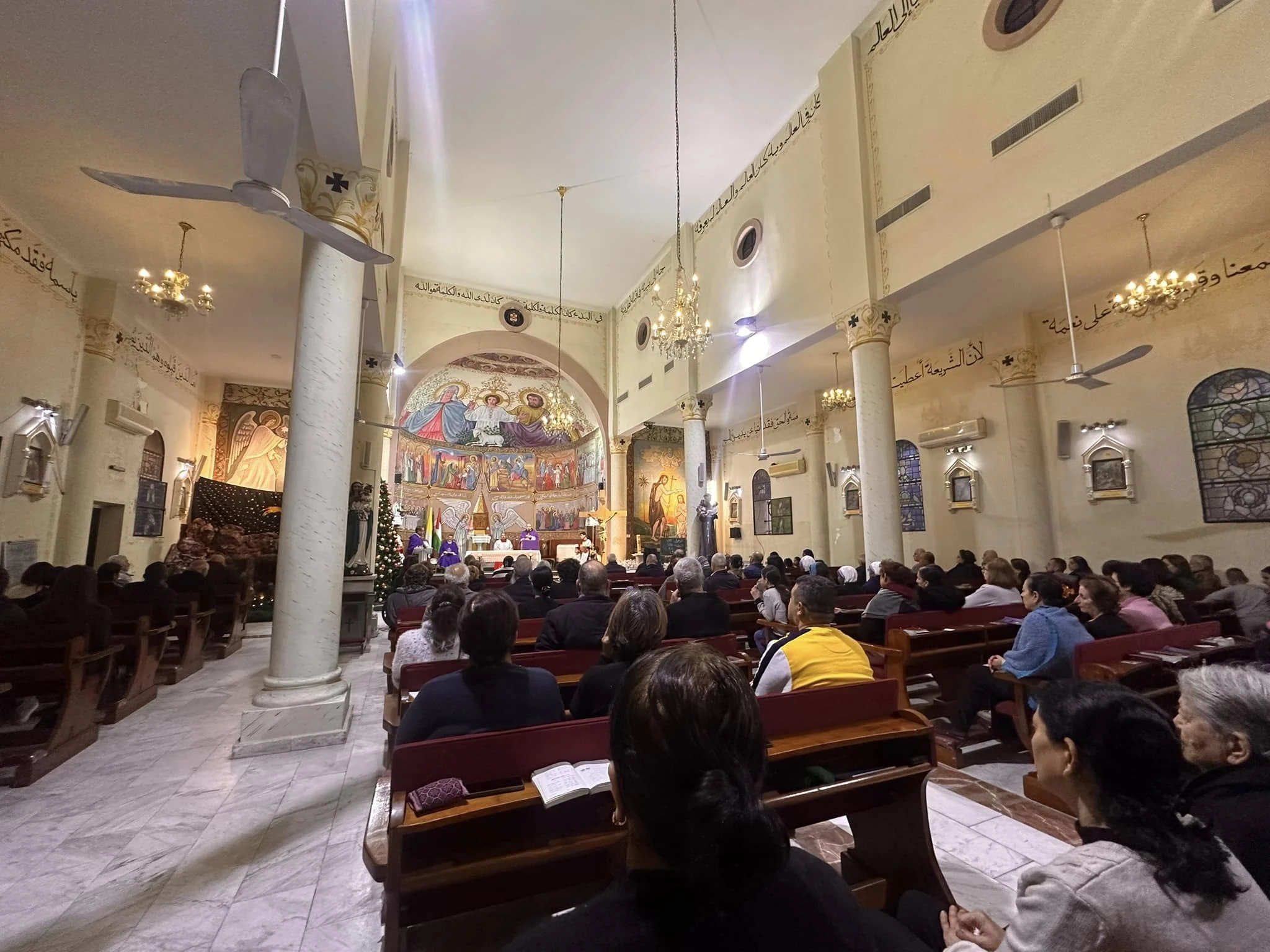 Holy Mass at the Holy Family Parish in Gaza, led by the parish priest, Father Gabriel Romanelli during the Advent season in December 2024.?w=200&h=150
